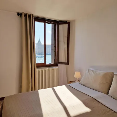 Silk Road Hostel